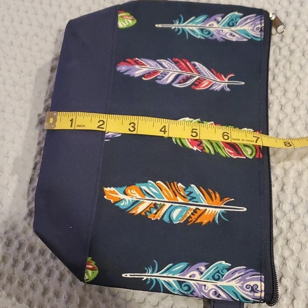 N Gil makeup bag (37)